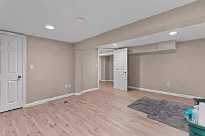 11456 N Solar Ave, Mequon, WI 53097 - Photo 32