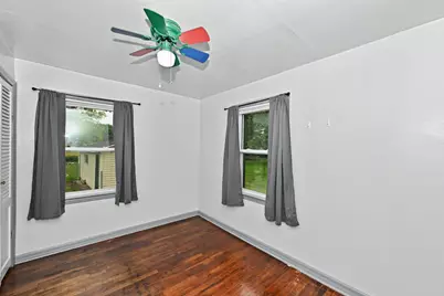 10126 S Judith Pl, Oak Creek, WI 53154 - Photo 18