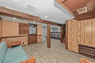 10126 S Judith Pl, Oak Creek, WI 53154 - Photo 26