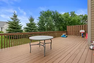 407 Century Oak Dr, Waukesha, WI 53188 - Photo 32