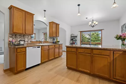 407  Century Oak Dr, Waukesha, WI 53188 - Photo 14