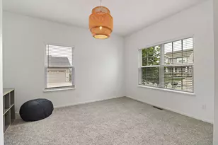 15409 70th St, Kenosha, WI 53142 - Photo 4