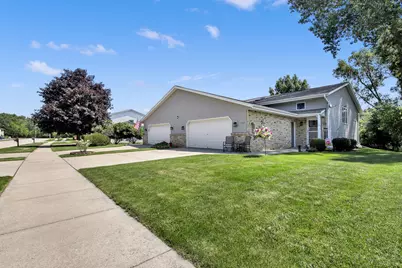 720  Timberline Trl, Hartford, WI 53027 - Photo 24