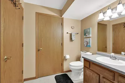 720  Timberline Trl, Hartford, WI 53027 - Photo 18