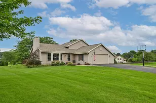 28941 Golden Cir, Racine, WI 53185 - Photo 32