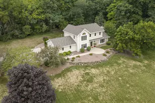 S26W31396 Cregennan Bae, Genesee, WI 53183 - Photo 52