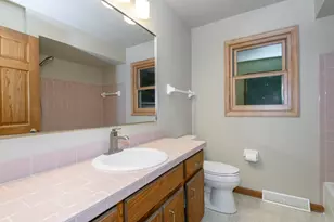 S26W31396 Cregennan Bae, Genesee, WI 53183 - Photo 32