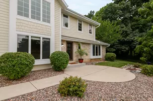 S26W31396 Cregennan Bae, Genesee, WI 53183 - Photo 20
