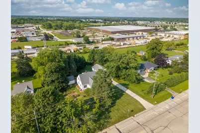 4306  45th St, Kenosha, WI 53144 - Photo 48