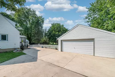 4306  45th St, Kenosha, WI 53144 - Photo 26
