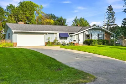 4560  Imperial Dr, Brookfield, WI 53045 - Photo 1