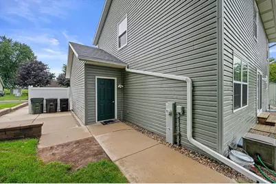 W2224  Oak Ridge Ave, East Troy, WI 53120 - Photo 10