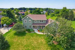 W148N10759 Crabtree Ln, Germantown, WI 53022 - Photo 58