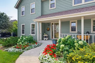 W148N10759 Crabtree Ln, Germantown, WI 53022 - Photo 4