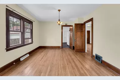 704  Belmont Ave, Racine, WI 53405 - Photo 16