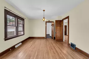 704 Belmont Ave, Racine, WI 53405 - Photo 16