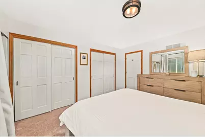 2909  Berkshire Ct, Waukesha, WI 53188 - Photo 16