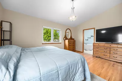 9407 S 33rd St, Franklin, WI 53132 - Photo 18