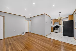 3822 S 19th St, Milwaukee, WI 53221 - Photo 4