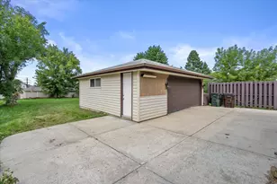 2722 E Denton Ave, Saint Francis, WI 53235 - Photo 30