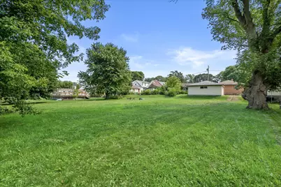 2722 E Denton Ave, Saint Francis, WI 53235 - Photo 32