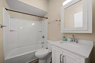 100 Main St, Pewaukee, WI 53072 - Photo 10