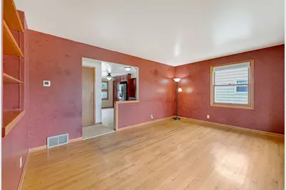 5710  Freedy Ave, Racine, WI 53406 - Photo 2