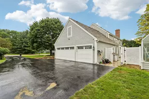 165 Hickory Dr, Delafield, WI 53018 - Photo 76