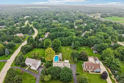 165  Hickory Dr, Delafield, WI 53018 - Photo 80