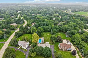 165 Hickory Dr, Delafield, WI 53018 - Photo 80