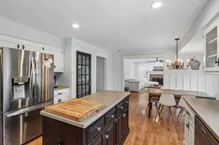 165 Hickory Dr, Delafield, WI 53018 - Photo 22