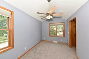 657 First St, Hartford, WI 53027 - Photo 18