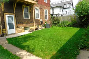 526 N 32nd St, Milwaukee, WI 53208 - Photo 18