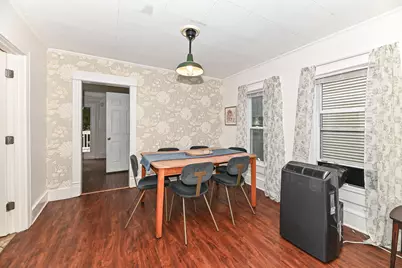 2611 E Oklahoma Ave, Milwaukee, WI 53207 - Photo 8