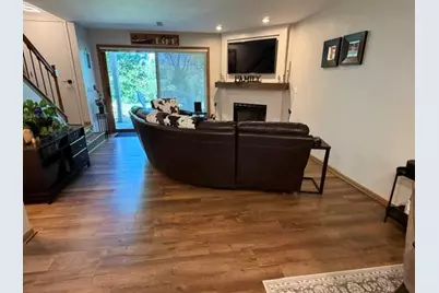 240  Marina Ct #28, Racine, WI 53185 - Photo 10
