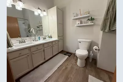 240  Marina Ct #28, Racine, WI 53185 - Photo 22
