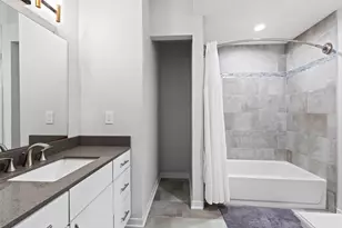 S90W32800 Granite Trail, Mukwonago, WI 53149 - Photo 34