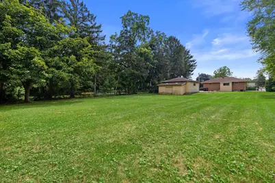 3316  3 Mile Rd, Racine, WI 53404 - Photo 24