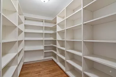 18650  Emerald Cir #E, Brookfield, WI 53045 - Photo 8