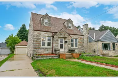 1828 E Eden Pl, Saint Francis, WI 53235 - Photo 1
