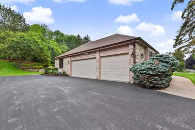 2130  Derrin Ln, Brookfield, WI 53045 - Photo 52
