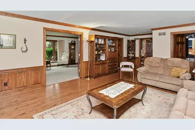 2130  Derrin Ln, Brookfield, WI 53045 - Photo 18