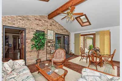 2130  Derrin Ln, Brookfield, WI 53045 - Photo 20