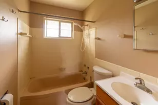 7712 W Morgan Ave, Milwaukee, WI 53220 - Photo 6