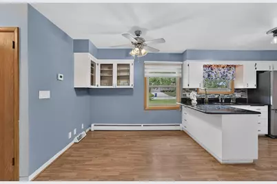 1225 N Osborne Blvd, Racine, WI 53405 - Photo 10