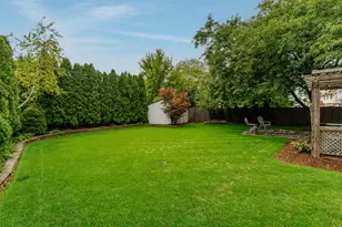 605 E Quail Run, Oak Creek, WI 53154 - Photo 48