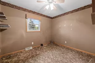 7841 Pathfinder Ln, Farmington, WI 53090 - Photo 20