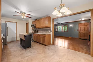 7841 Pathfinder Ln, Farmington, WI 53090 - Photo 4