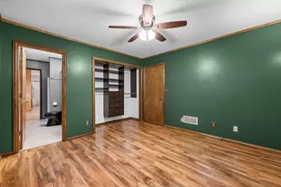 7841 Pathfinder Ln, Farmington, WI 53090 - Photo 16
