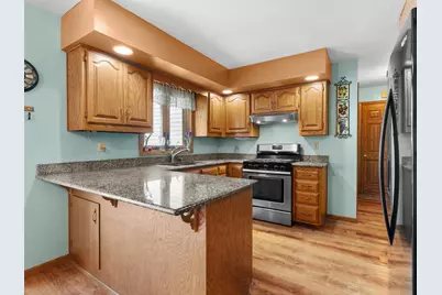 407 S 5th St, Reedsville, WI 54230 - Photo 6